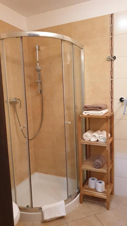 Apartman Aquapark - Hotel Бешеньова Екстер'єр фото