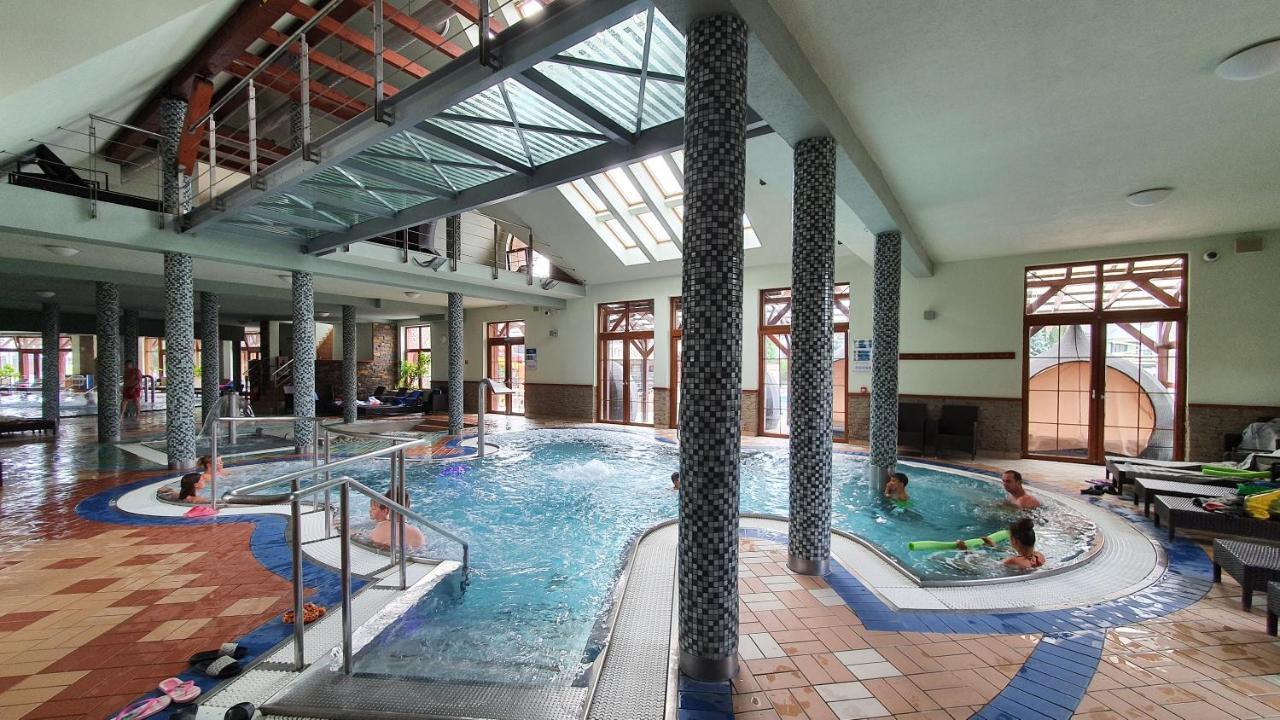 Apartman Aquapark - Hotel Бешеньова Екстер'єр фото